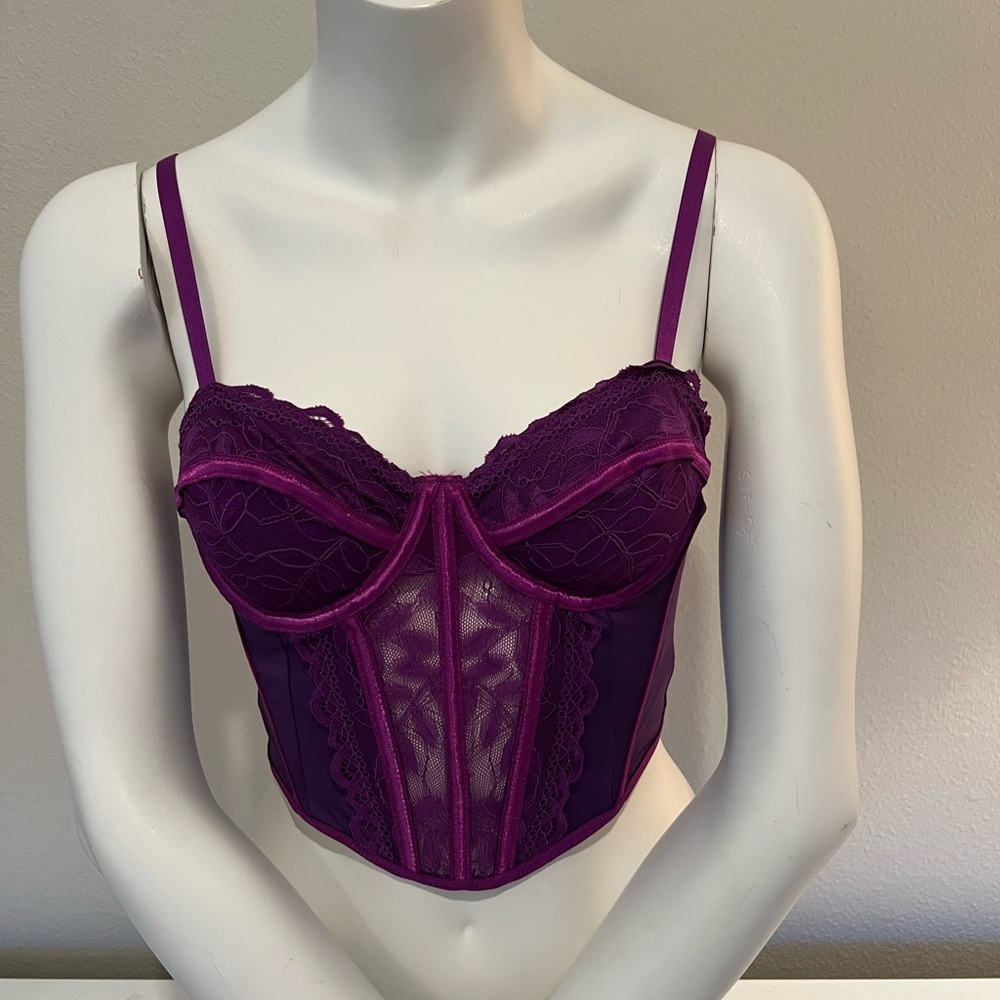Vintage style Purple Lace Bustier Top Small